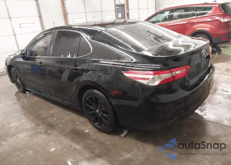 2018 Toyota Camry Le из США, поврежденный, VIN 4T1B11HK5JU003239